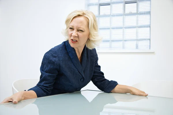 Mulher de negócios irritada — Fotografia de Stock