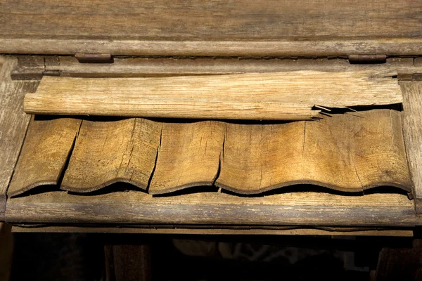 Vecchio legno intemperie . — Foto Stock