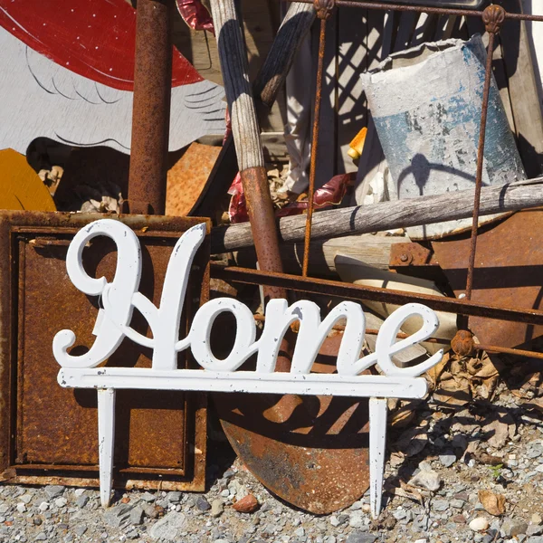 Parola "casa" di nuovo spazzatura . — Foto Stock