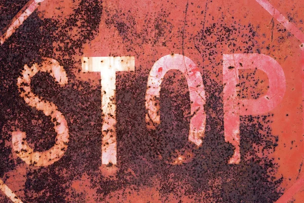 Stary zardzewiały znak stop — Zdjęcie stockowe