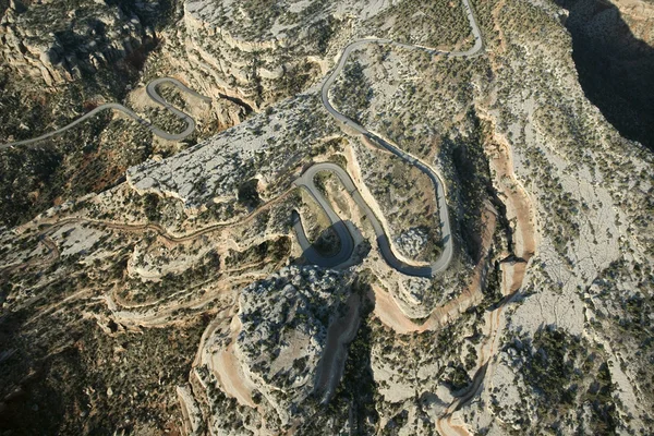 Winding desert road. — Stock Photo, Image