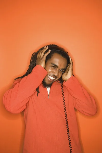 Man wearing headphones. — Stock Photo, Image