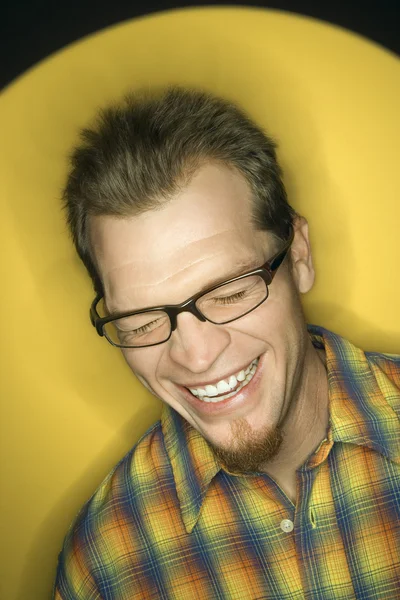 Hombre sonriendo. — Foto de Stock