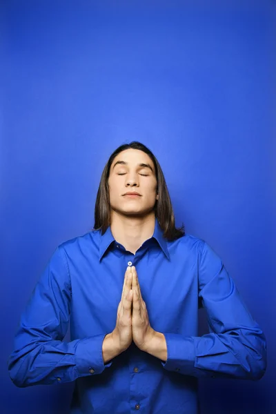 Meditál fiú. — Stock Fotó