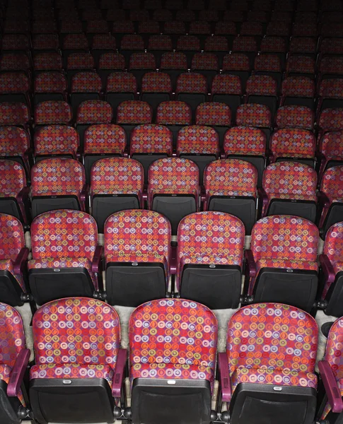 Asientos vacíos en el teatro — Foto de Stock