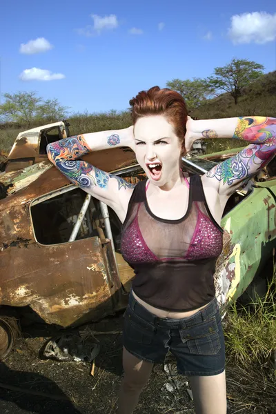 Sexy tetovaných žena. — Stock fotografie
