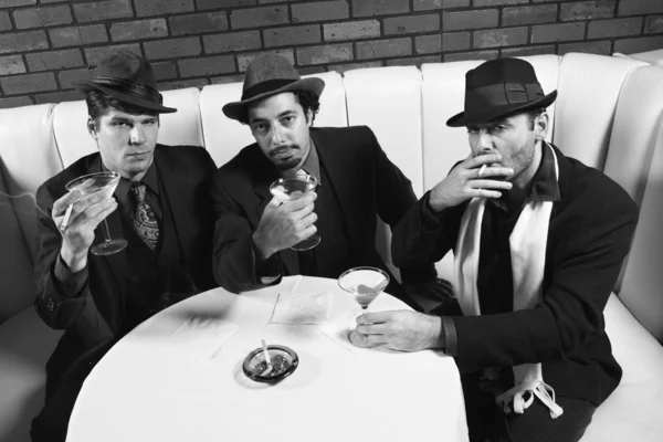 Drie retro gangsters. — Stockfoto