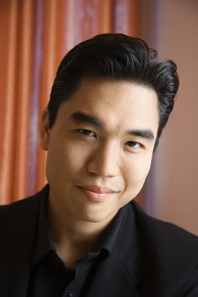 Portrait of Asian man. — Stock Photo, Image