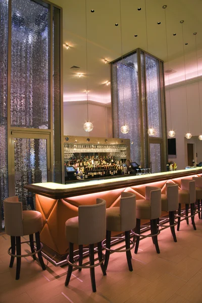 Interior do elegante Cocktail Bar — Fotografia de Stock