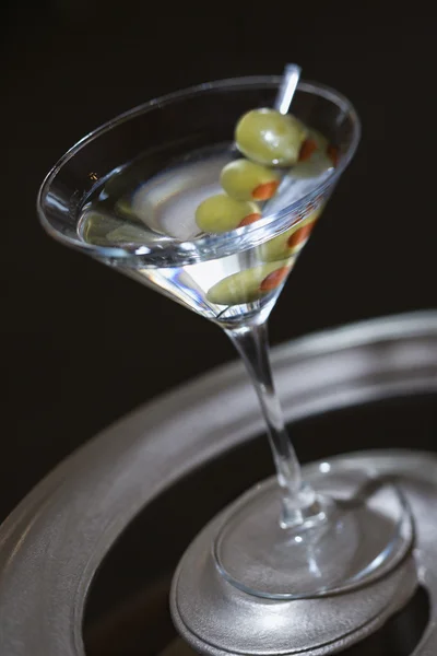 Martini con olive . — Foto Stock