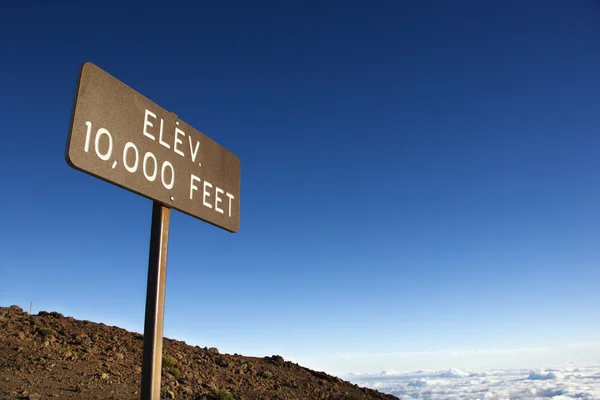 Sinal de elevação em Haleakala, Maui . — Fotografia de Stock