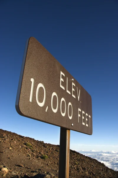 Elevation sign in Haleakala, Maui. — Stock Photo, Image
