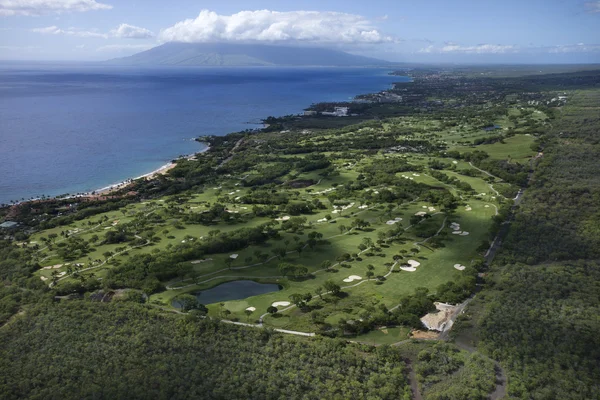 Поле для гольфа на Мауи . — стоковое фото