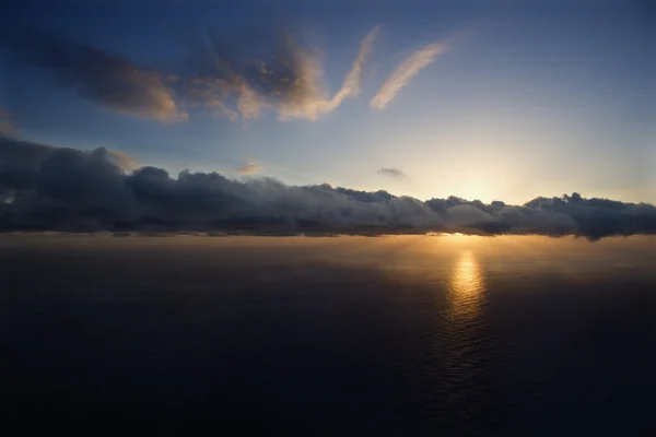 Sonnenuntergang im Pazifik. — Stockfoto