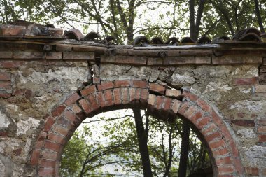 Outdoor stone archway. clipart