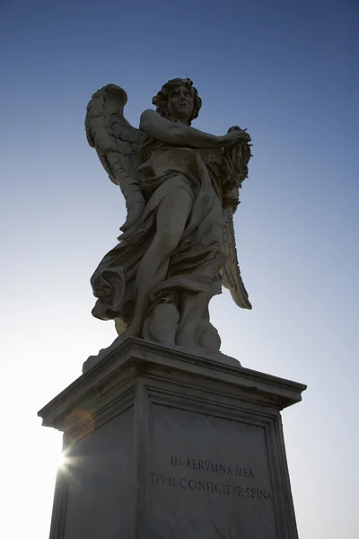 Angel skulptur i Rom, Italien. — Stockfoto