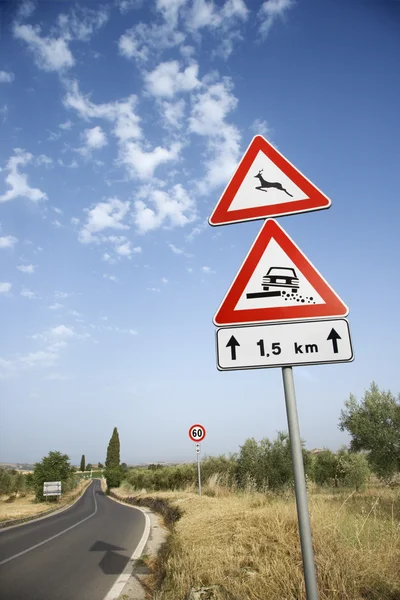 Сільських дорожній знак в Європі — стокове фото