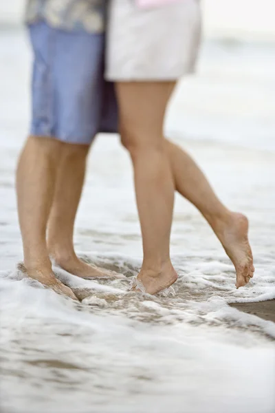 Par vid stranden — Stockfoto