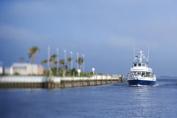 Ferry boat in channel. — Stock Photo, Image