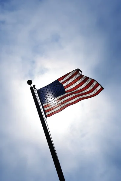 Αμερικανική σημαία στο αεράκι. — Φωτογραφία Αρχείου