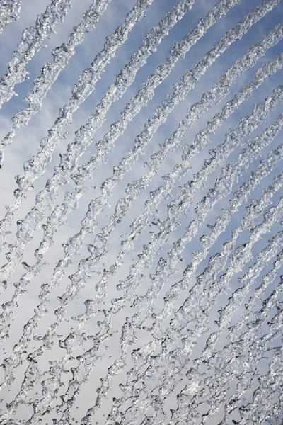 Vatten från fontänen. — Stockfoto