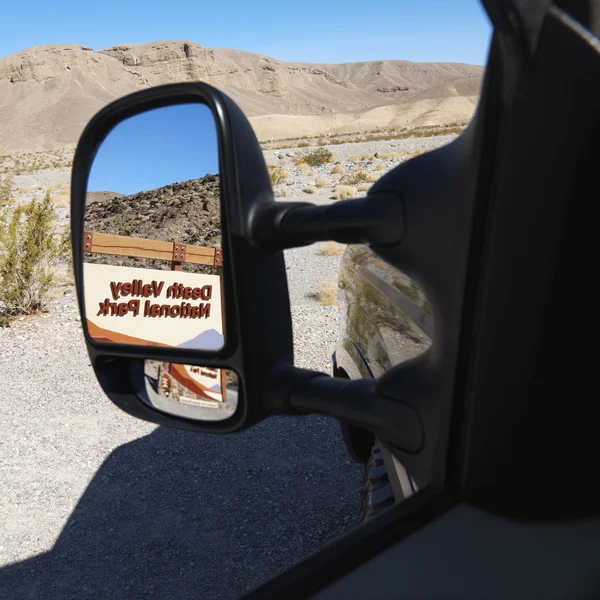 Death valley v zrcadle — Stock fotografie