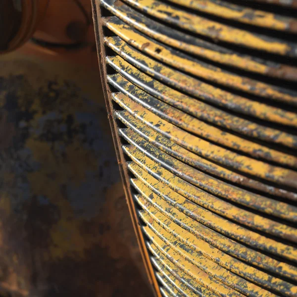 Rusty radiador parrilla . —  Fotos de Stock