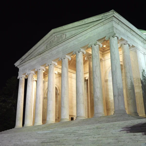 Jefferson Memorial at night. — Zdjęcie stockowe