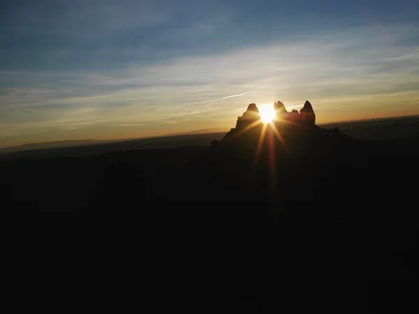 Salida del sol Monument Valley . —  Fotos de Stock
