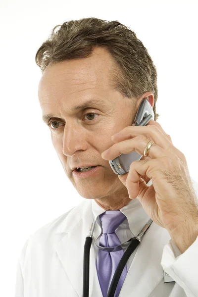 Doctor on cellphone. — Stock Photo, Image