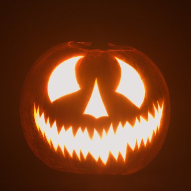 parlak jack-o'-lantern.