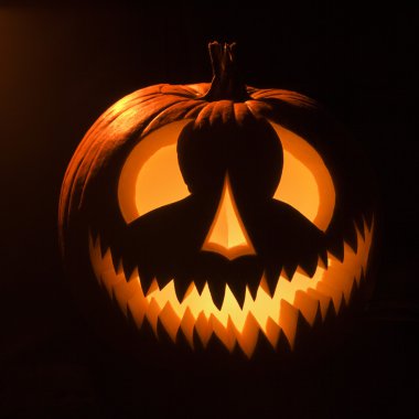 parlak jack-o'-lantern.