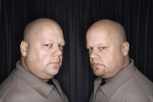 Skallig twin män. — Stockfoto