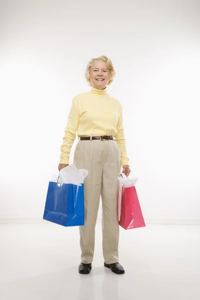 Frau beim Einkaufen. — Stockfoto