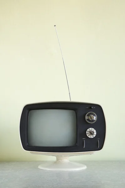 Zabytkowy telewizor. — Zdjęcie stockowe