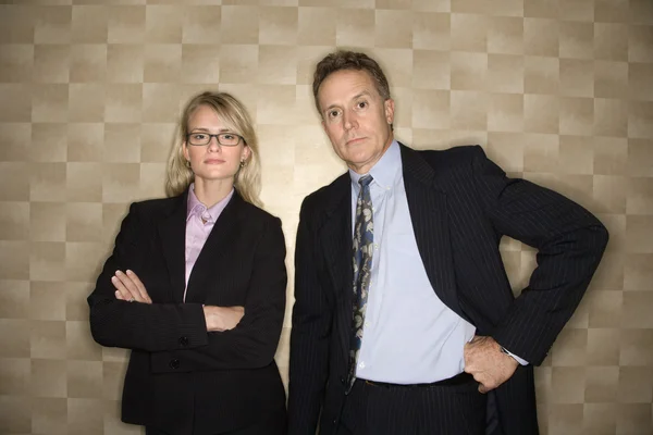 Portrait d'homme d'affaires et de femme d'affaires — Photo