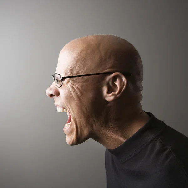 Profil des schreienden Mannes. — Stockfoto