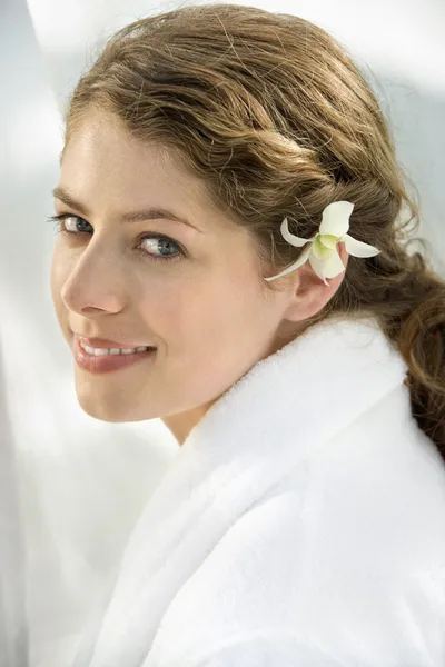 Mujer sonriendo . — Foto de Stock