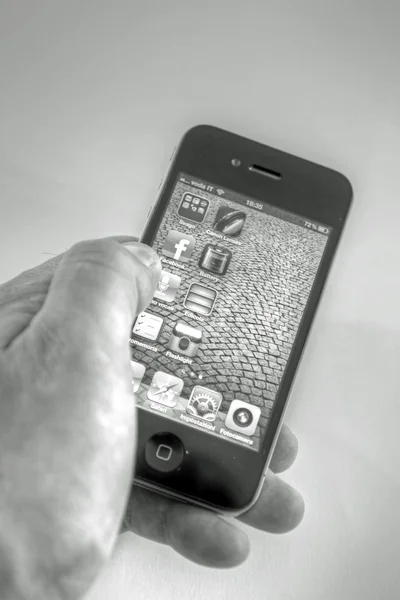 触摸屏苹果 Iphone 4 — 图库照片