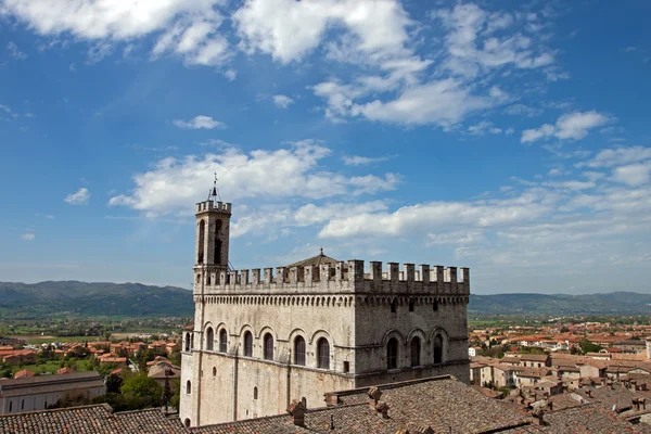 Gubbio tarihi merkezinde Konsül Sarayı — Stok fotoğraf