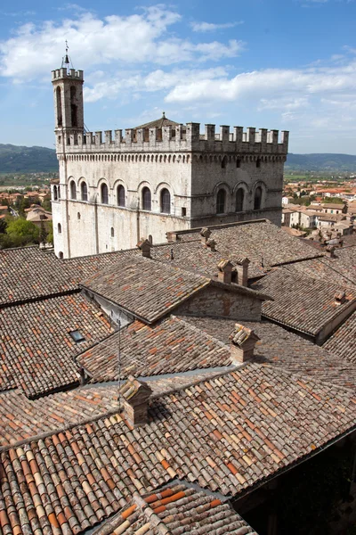Vista panoramica sulla città di Gubbio — Foto Stock