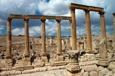 Oval plaza: jerash, jordan