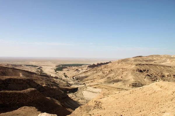 Bergen van de rotsachtige woestijn van tozeur — Stockfoto