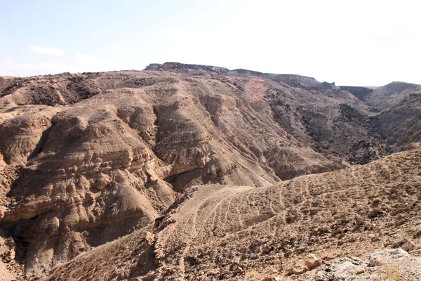 トズールの岩が多い砂漠の山々 — ストック写真