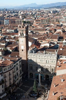 Verona 'nın İtalya' daki hava görüntüsü