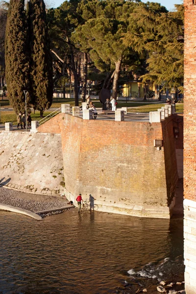 Castelvecchio'yu Köprüsü