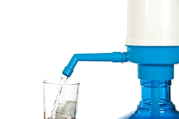 Velká láhev čisté pitné vody. — Stock fotografie