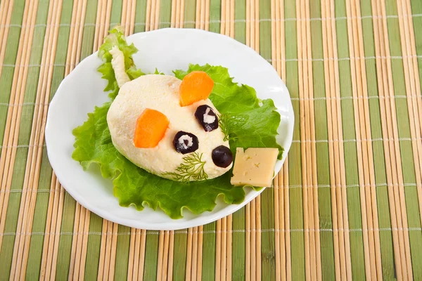 Salat und Käse mit Eierjause. — Stockfoto