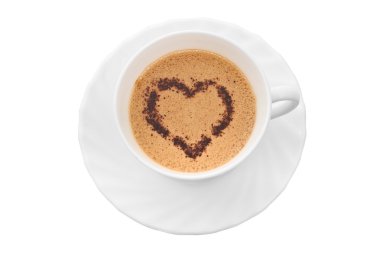 taza de café con corazón de chocolate.