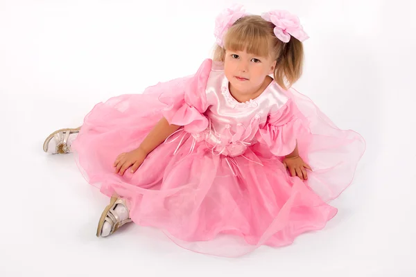 गुलाबी पोशाक में छोटी लड़की — स्टॉक फ़ोटो, इमेज